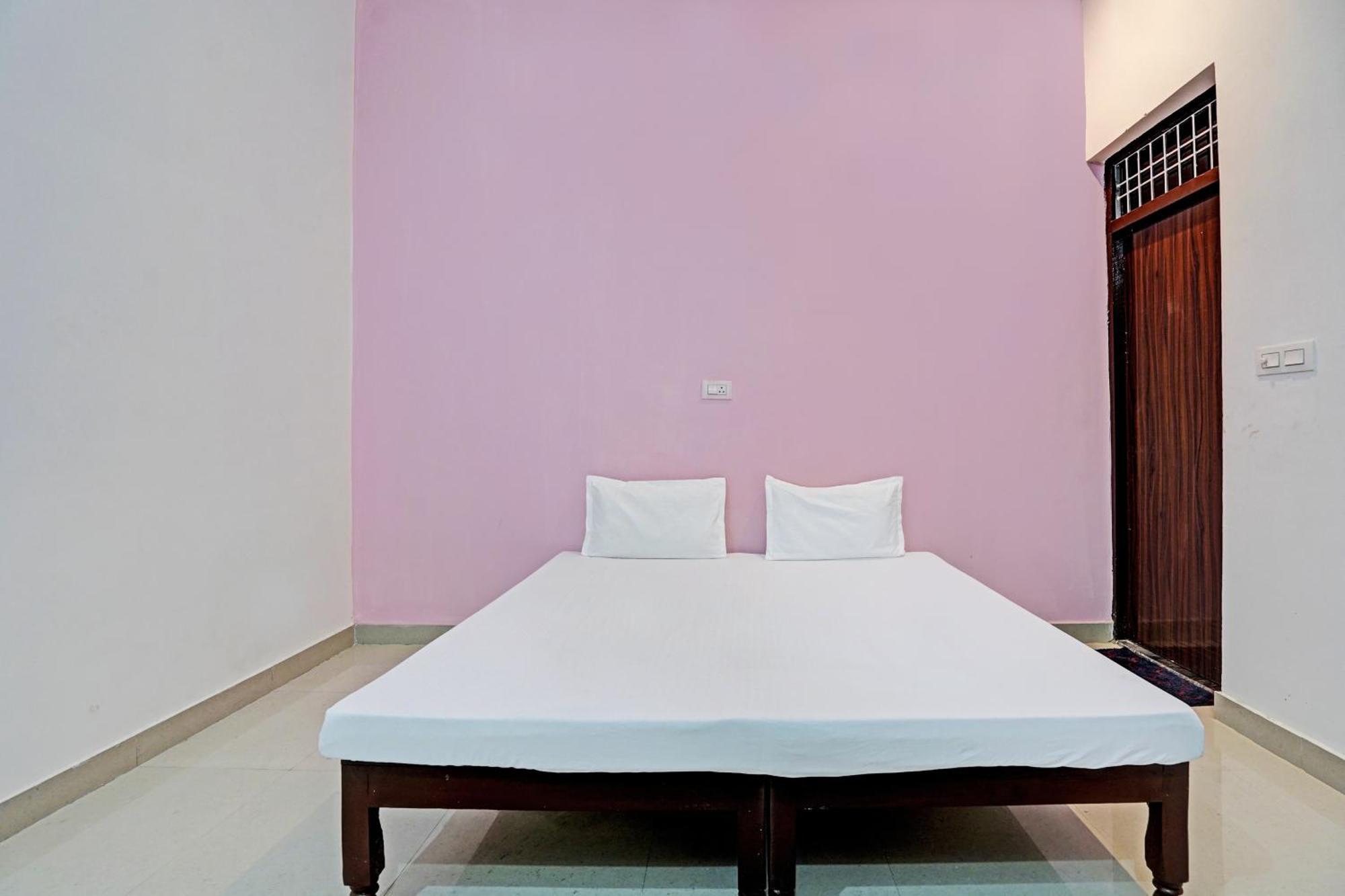Hotel O Parth Logistics Dhāruhera Kültér fotó